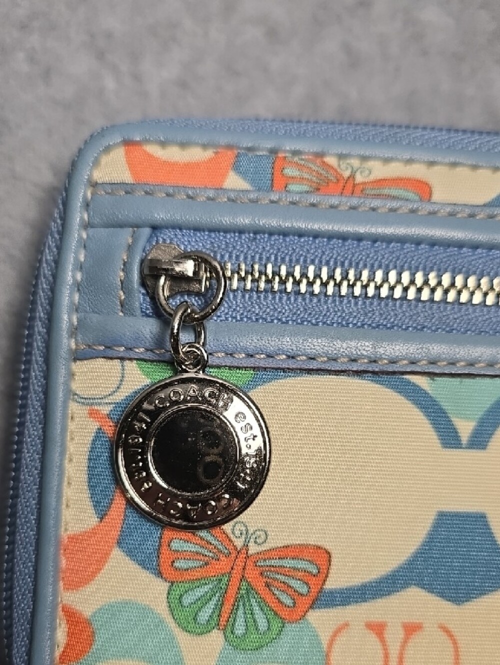 Coach Optic Butterfly  Multicolor Signature Long Wallet/Wristlet Blue Trim - Picture 2 of 14